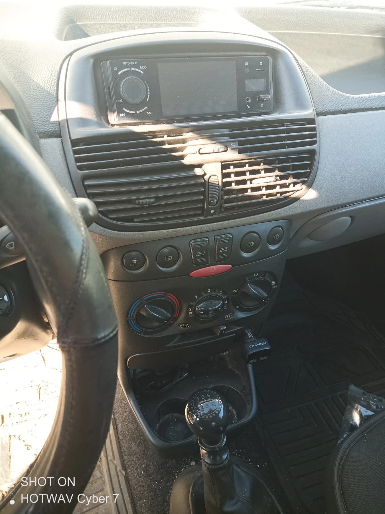 Fiat Punto, снимка 7 - Автомобили и джипове - 56292861