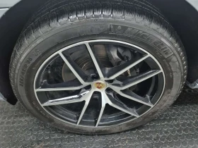 Porsche Macan AWD  CARFAX, снимка 17