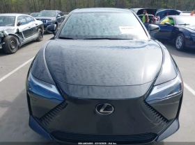 Lexus RZ 300E Premium, снимка 12