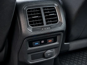 VW Tiguan 2.0 TDI/DSG/4motion/Distronic/Lane Assist/Blind Sp, снимка 15