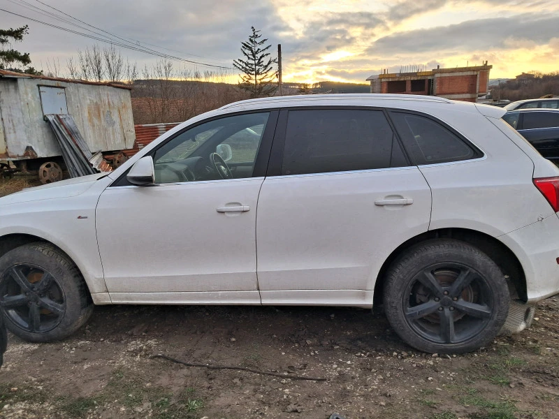 Audi Q5 2.0TDI S line, снимка 4 - Автомобили и джипове - 49458758