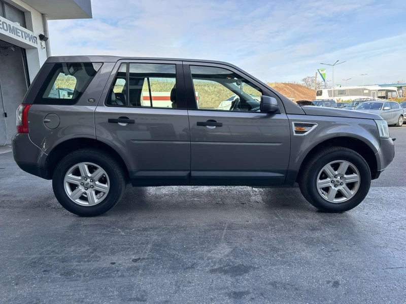 Land Rover Freelander 2.2 Disel, снимка 7 - Автомобили и джипове - 49544006