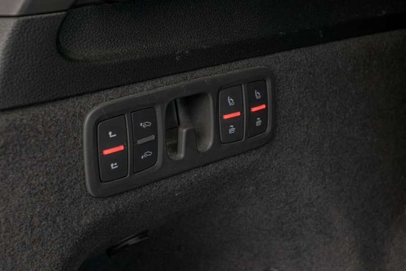 Audi Q7 50TDI/Sline/Камера/Virtual/6+ 1/Quattro, снимка 11 - Автомобили и джипове - 51231968