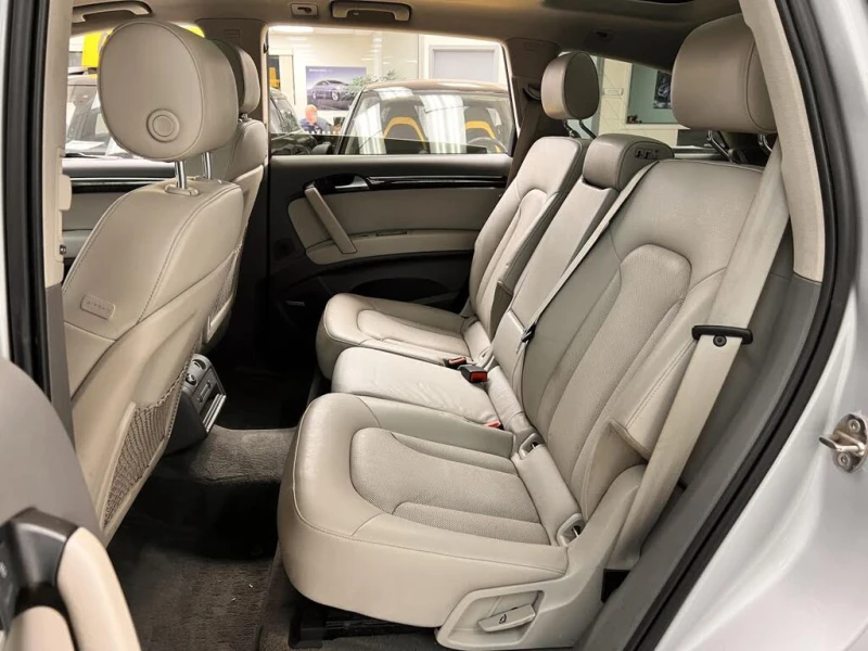 Audi Q7 ПАМЕТ* ОБДУХВАНЕ* ПАНОРАМА* PREMIUM, снимка 12 - Автомобили и джипове - 53302420