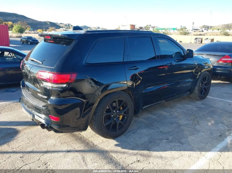 Jeep Grand cherokee 6.2l Trackhawk 4X4, снимка 13 - Автомобили и джипове - 53324758