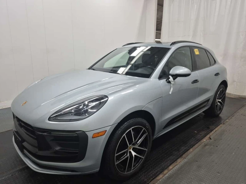 Porsche Macan AWD  CARFAX