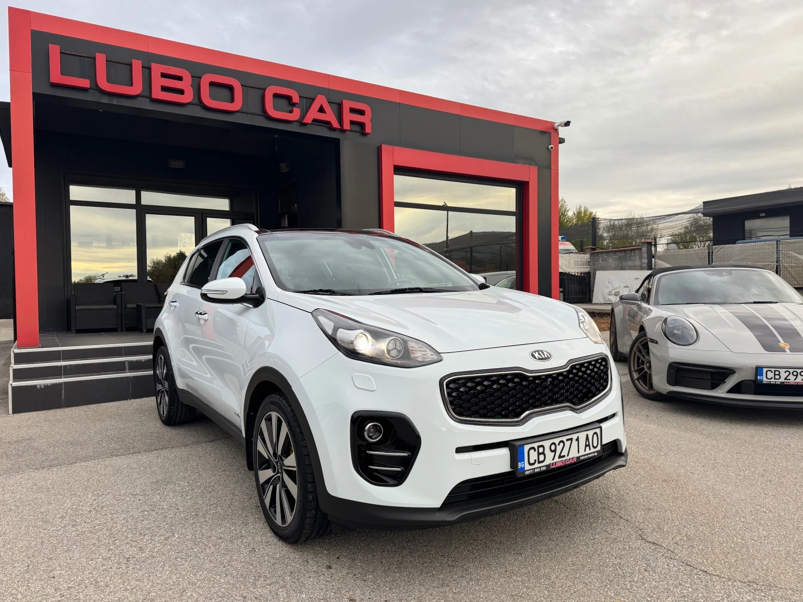 Kia Sportage 2.0CRDI-AUT-4x4-ПАНОРАМА-ПОДГРЕВ-KEYLESS-FULL FULL, снимка 1