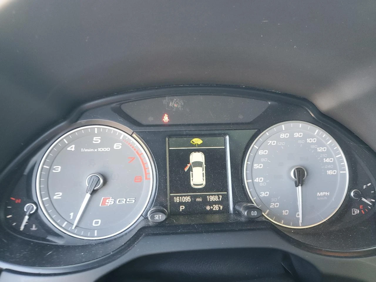 Audi SQ5 PREMIUM PLUS * Лизинг - изображение 9