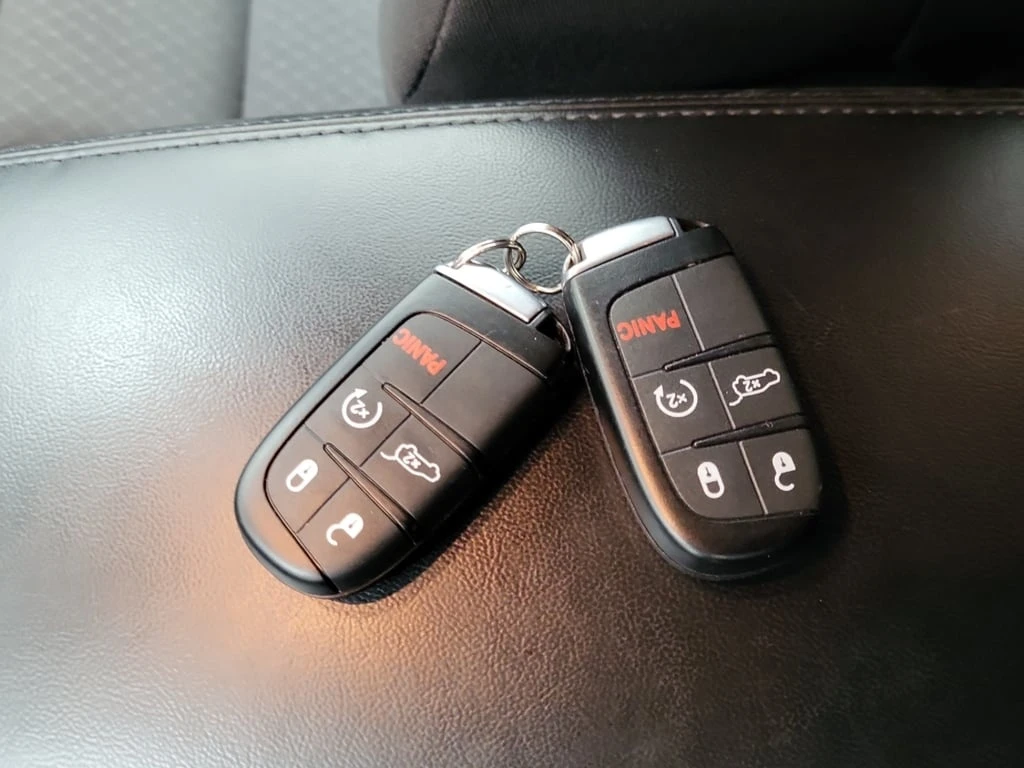 Jeep Grand cherokee * Laredo E * CARFAX *  | Mobile.bg � ����������� 13