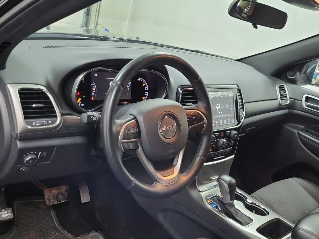 Jeep Grand cherokee * Laredo E * CARFAX *  | Mobile.bg � ����������� 10