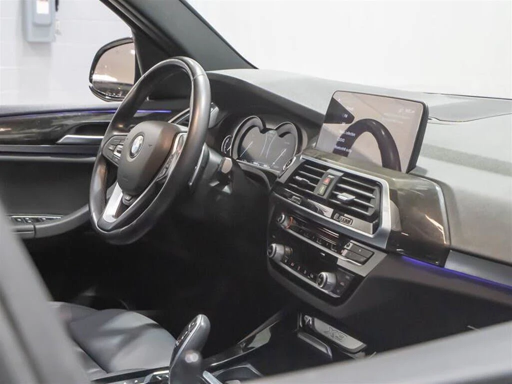 BMW X3 xDrive 30i* AMBIENT* PANORAMA* MEMORY* CARPLAY*  - изображение 8