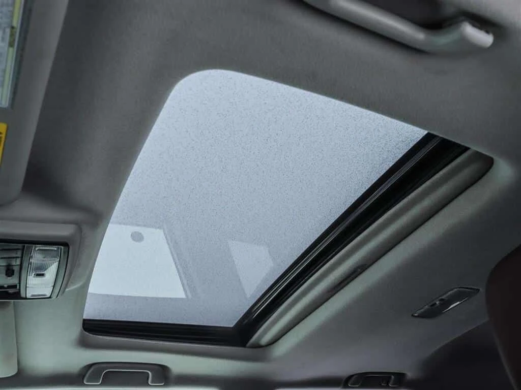 Toyota 4runner * AWD | LEATHER | CARPLAY | VENTED SEATS | JBL AUD, снимка 7 - Автомобили и джипове - 53861701