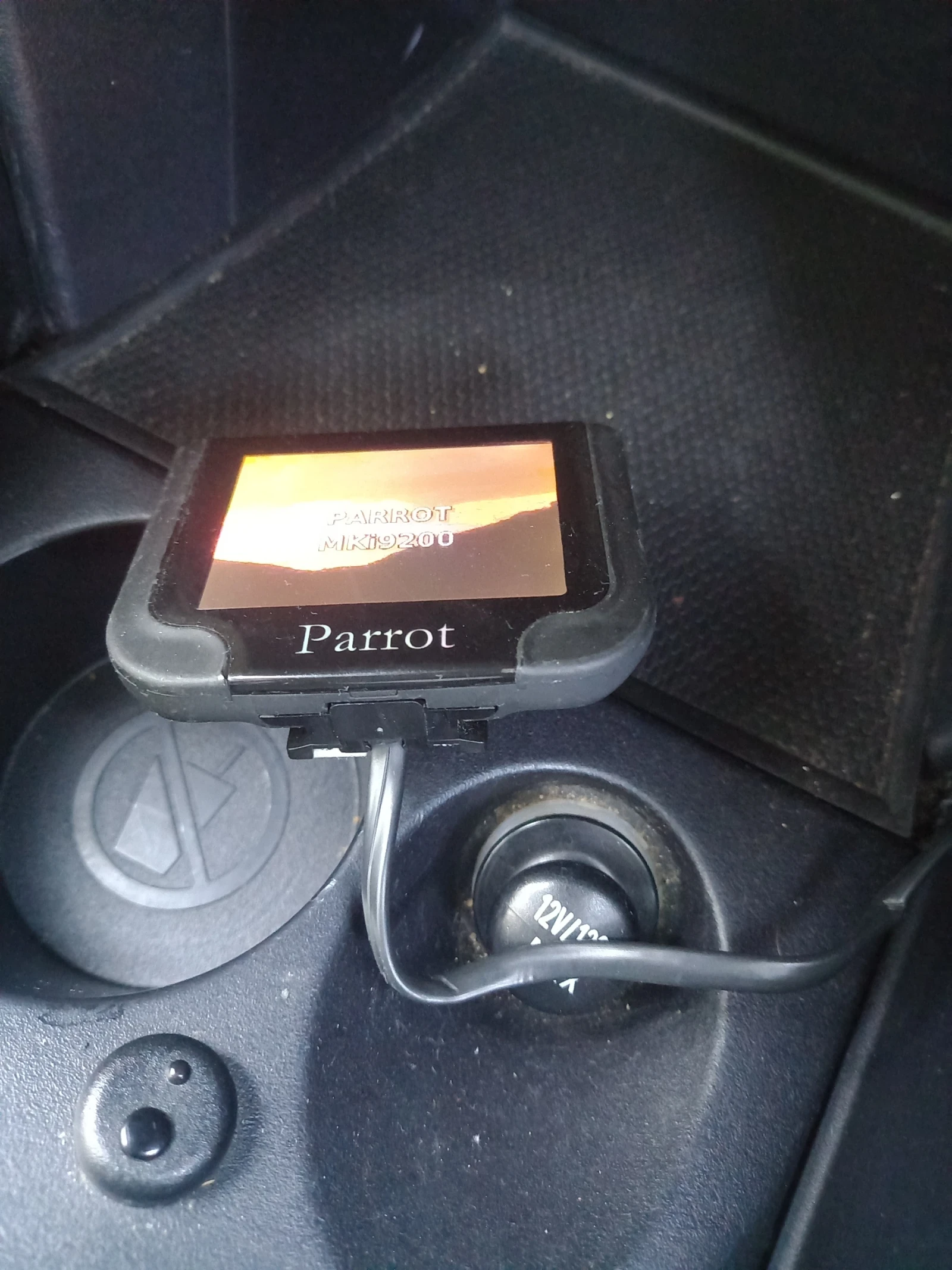 Citroen C-Crosser 4x4, снимка 11 - Автомобили и джипове - 53998992