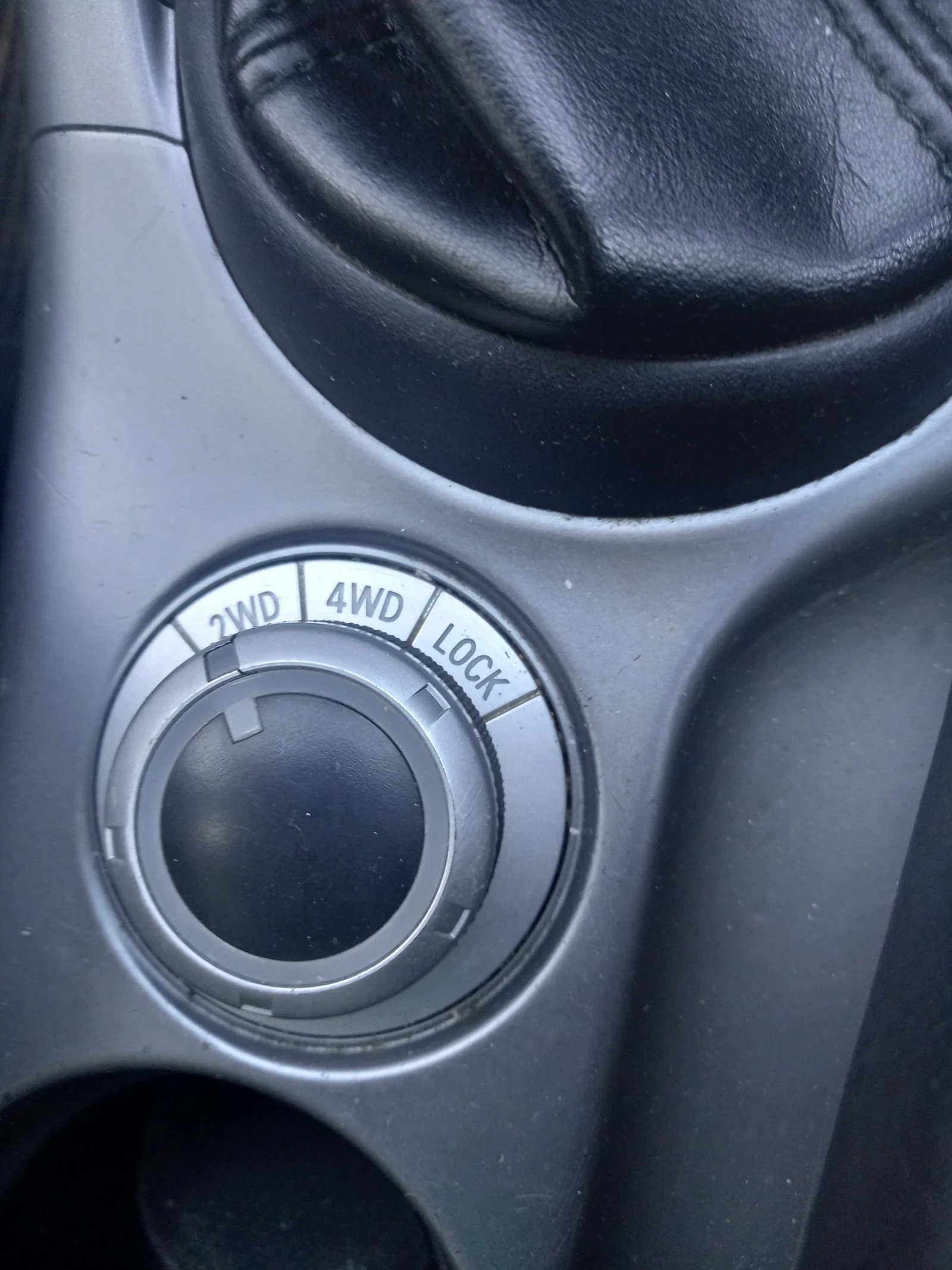 Citroen C-Crosser 4x4, снимка 10 - Автомобили и джипове - 53998992