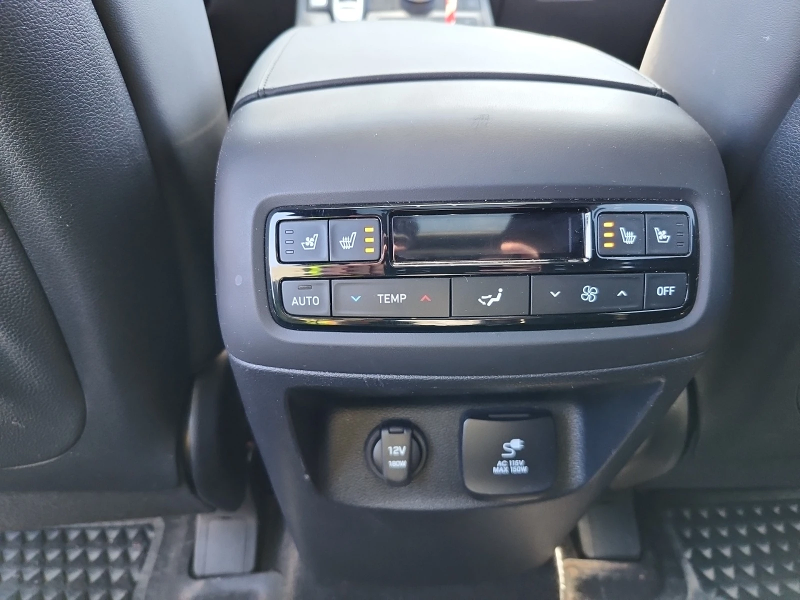 Hyundai Palisade AWD* ОБДУХ* ПОДГРЕВ* АМБИЕНТ* HARMAN* 360* HUD* , снимка 17 - Автомобили и джипове - 54434301