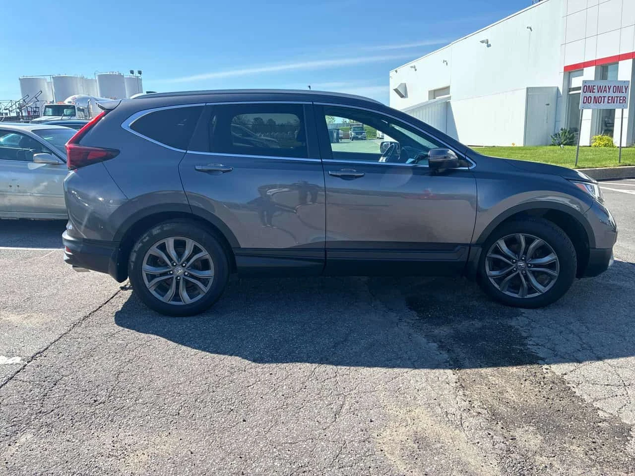 Honda Cr-v * Sport * CARFAX * АВТОКРЕДИТ, снимка 3 - Автомобили и джипове - 54683807
