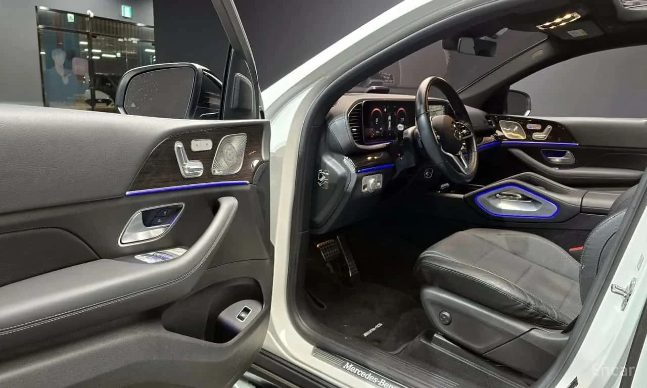 Mercedes-Benz GLE 400 d 4MATIC Coupe * ОПЦИЯ ЗА ФИНАНСИРАНЕ, снимка 11 - Автомобили и джипове - 55569439