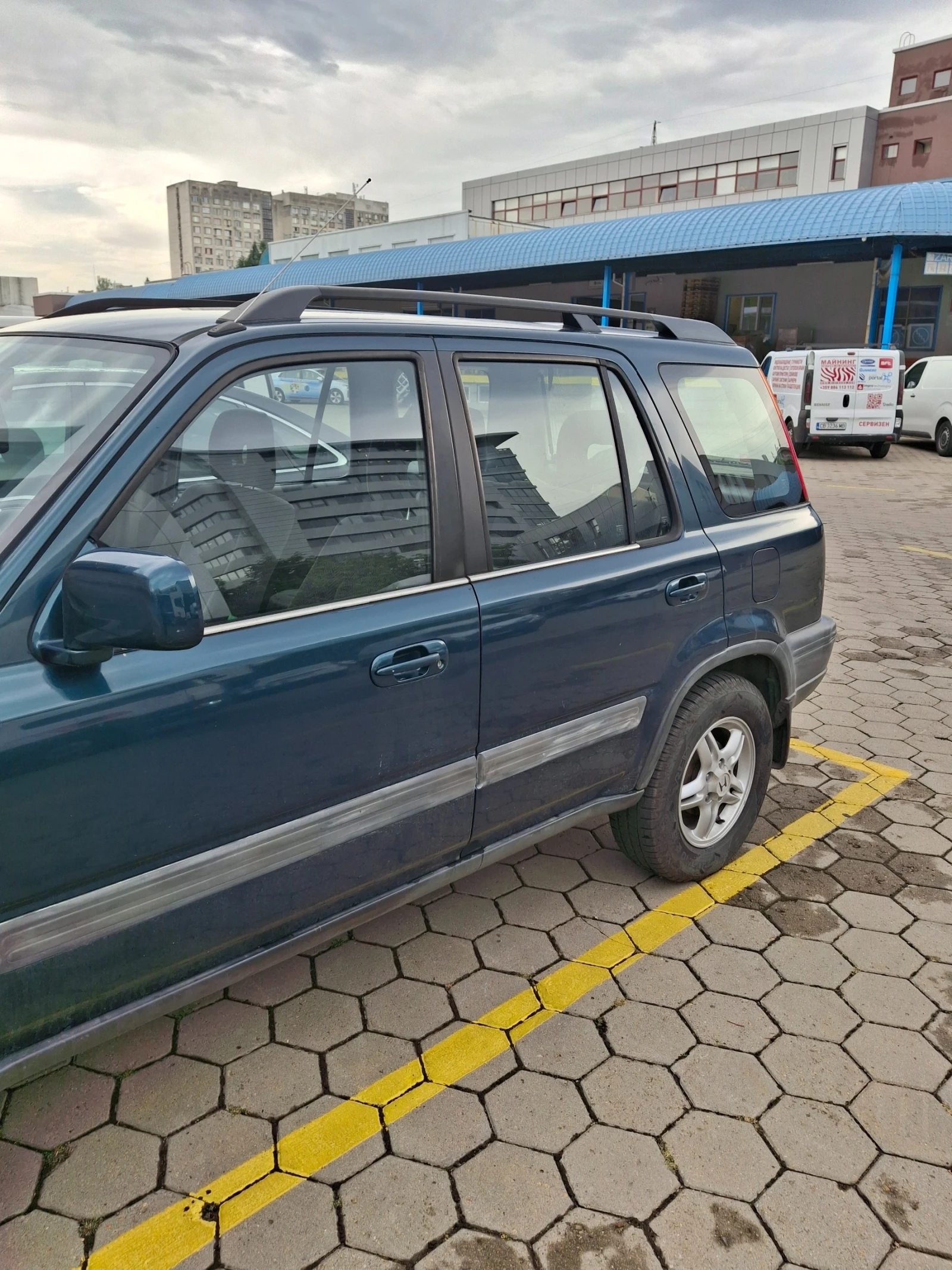 Honda Cr-v, снимка 3 - Автомобили и джипове - 55823983
