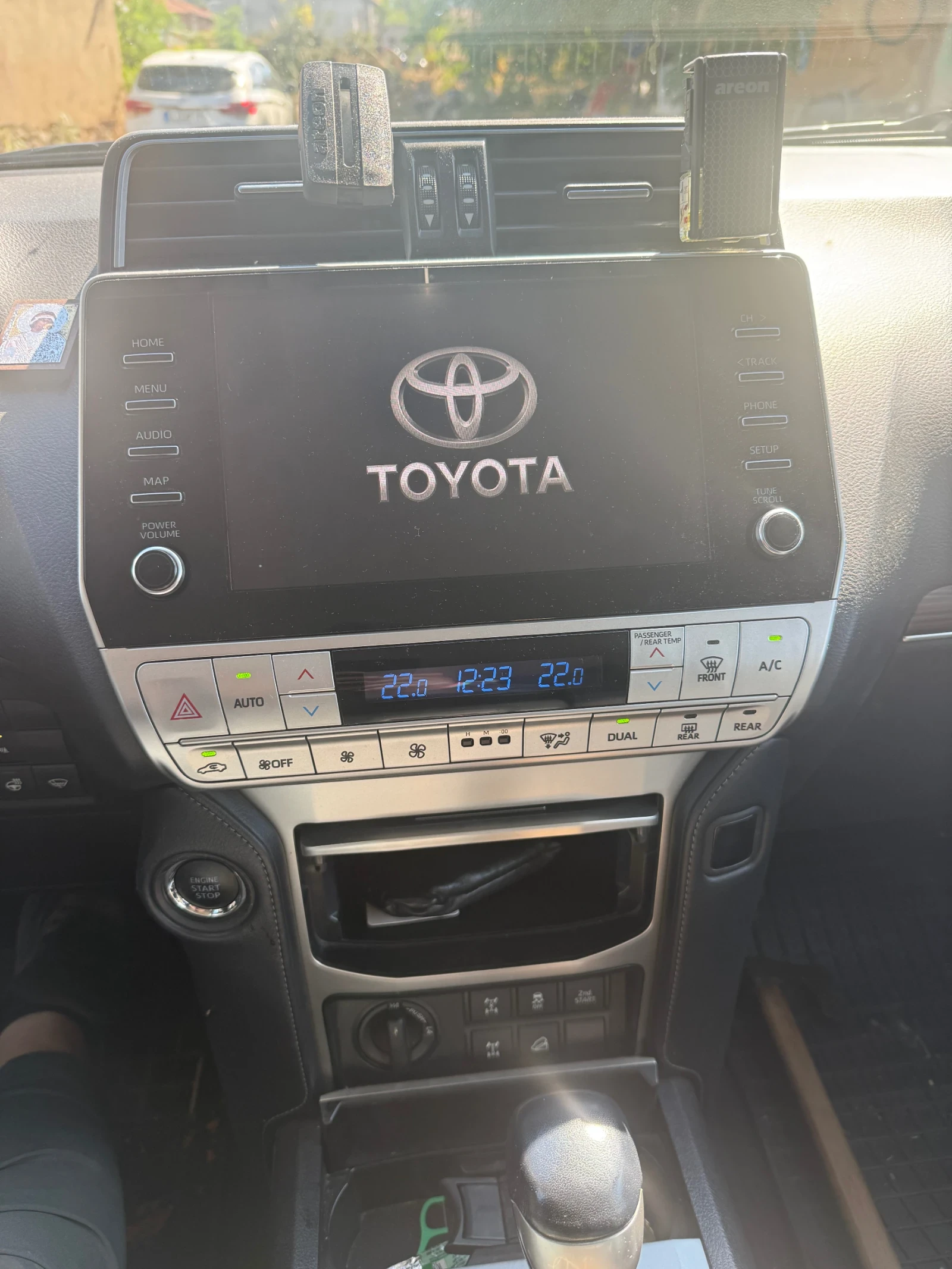 Toyota Land cruiser 150, снимка 4 - Автомобили и джипове - 56127729