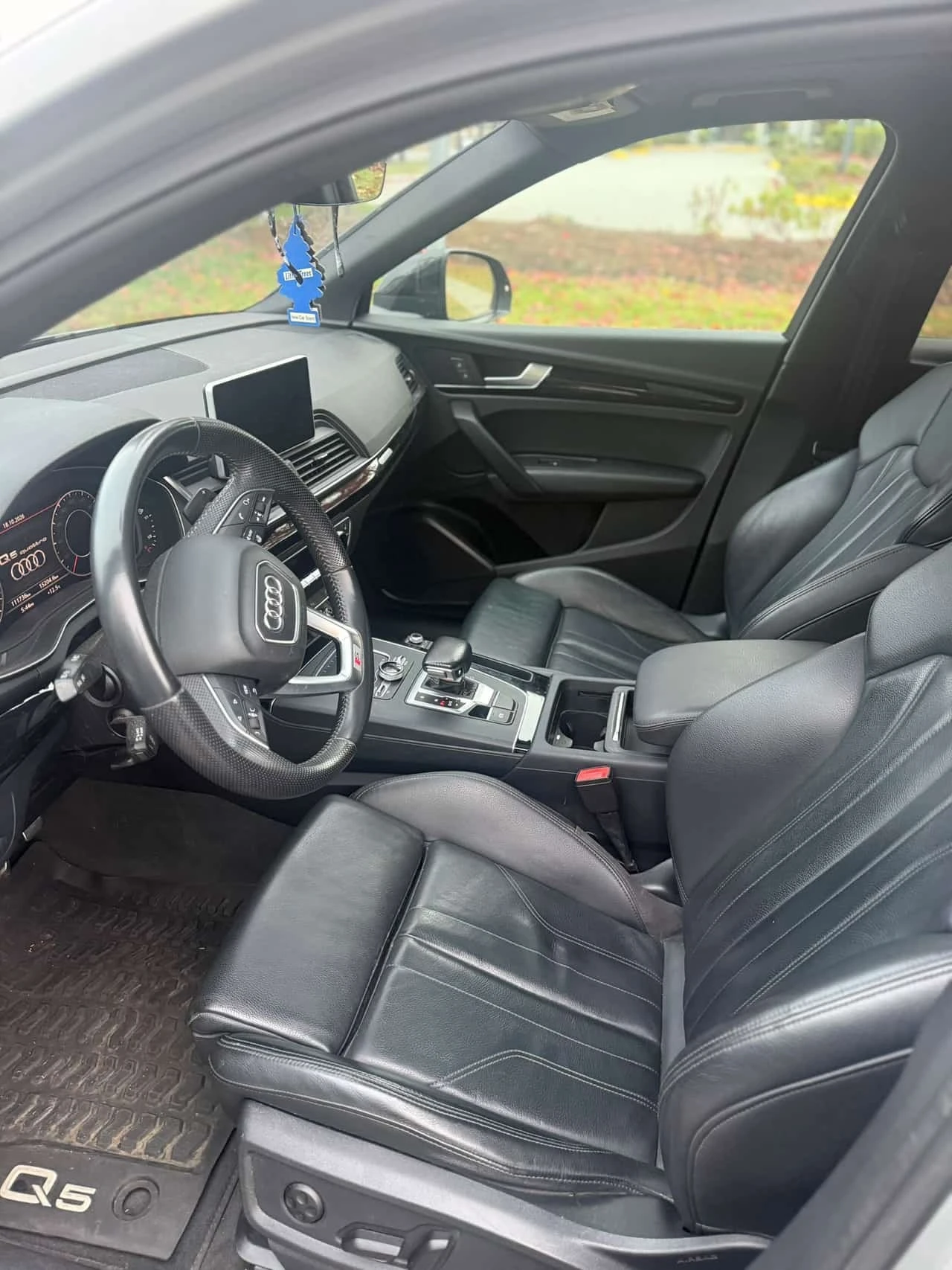 Audi Q5 * Progressiv * CARFAX * ����� �� ����������� | Mobile.bg � ����������� 5