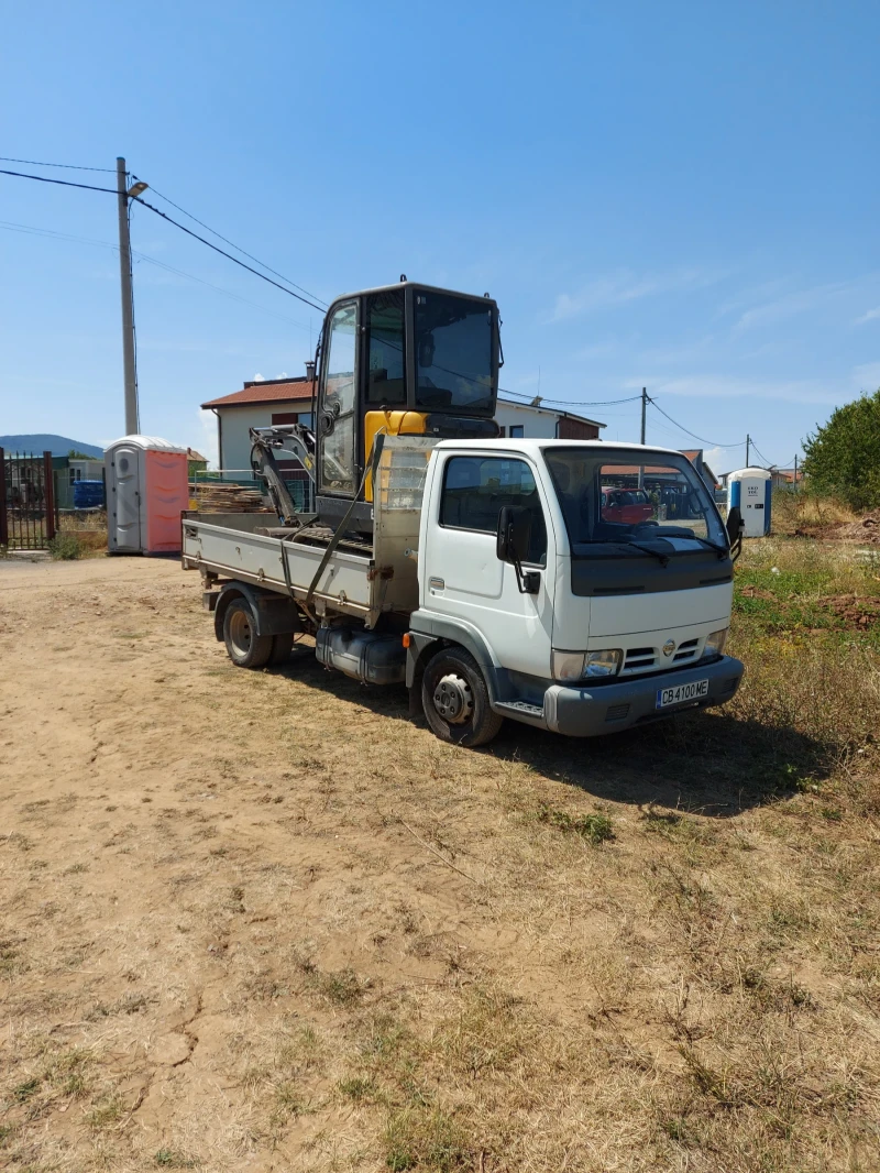 Nissan Capstar, снимка 1 - Бусове и автобуси - 47391895