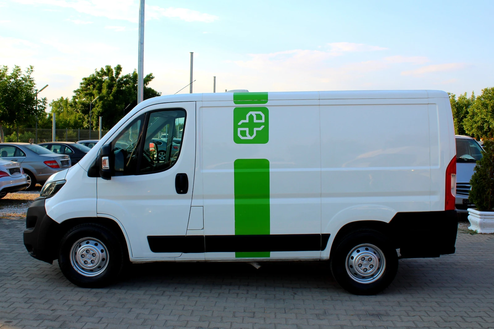 Peugeot Boxer 2.2HDI/150кс/ЛИЗИНГ - изображение 4
