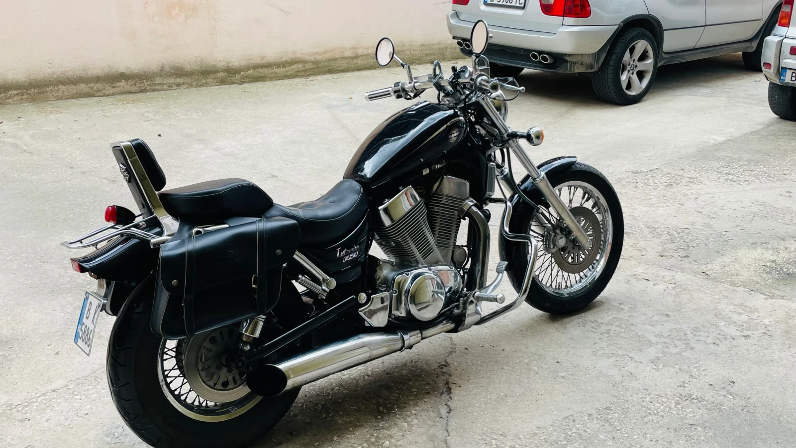 Suzuki Intruder 1400 - изображение 3