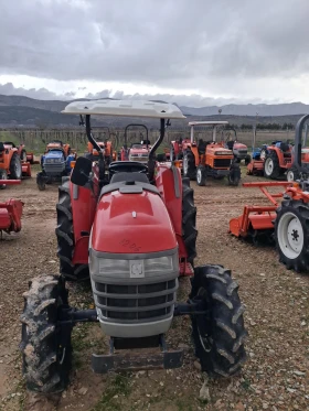 Трактор Kubota Скайтрак , снимка 2 - Селскостопанска техника - 53620504