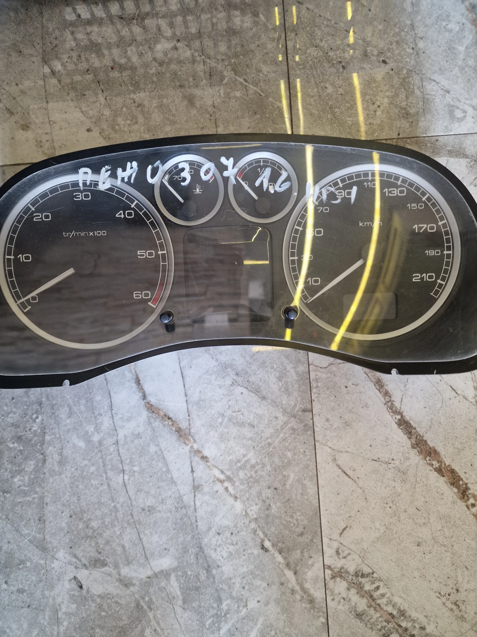 P9651299680E01  километраж за PEUGEOT 307 1.6 HDI 