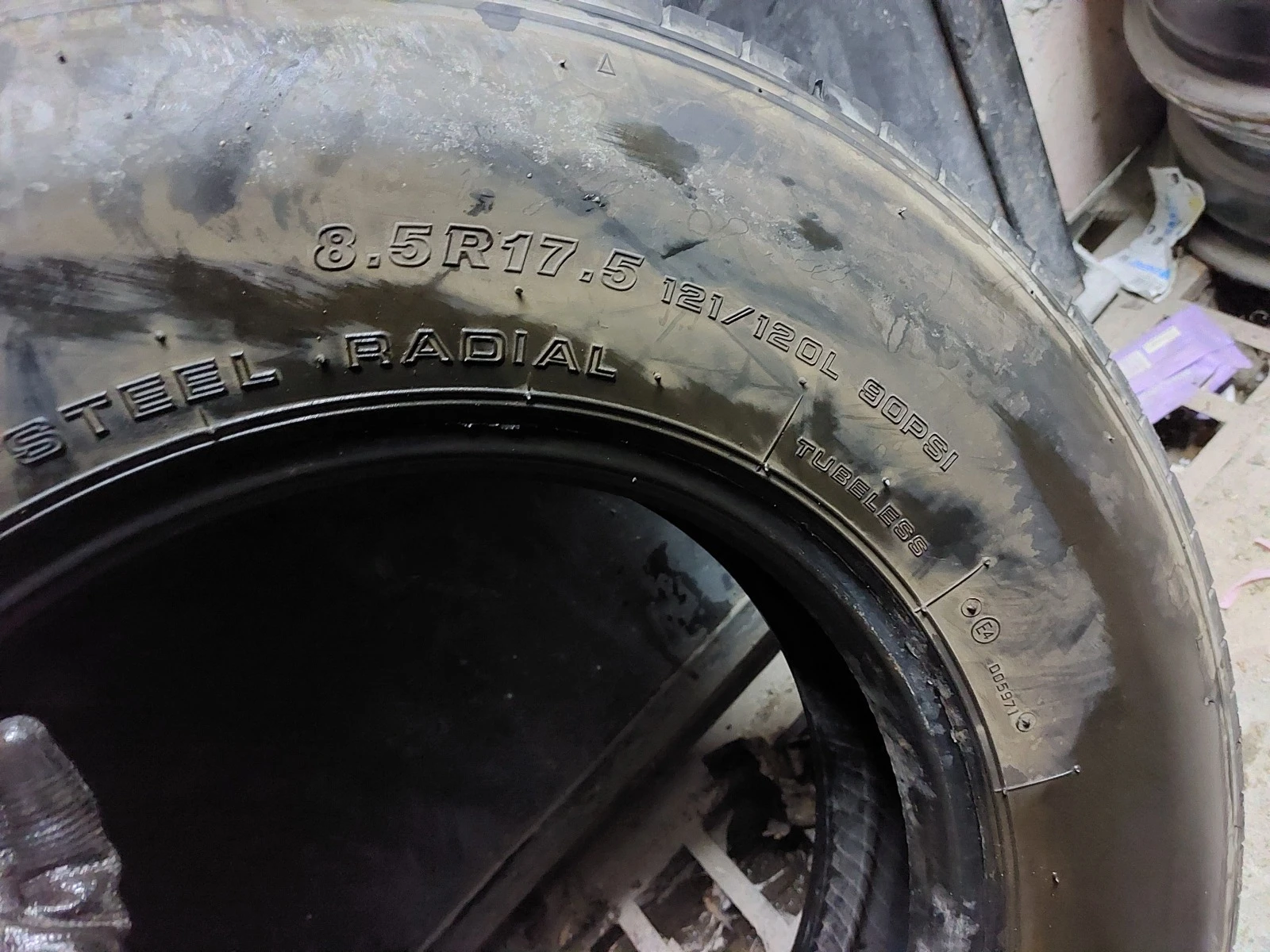 ���� 215/90R17.5 | Mobile.bg � ����������� 6