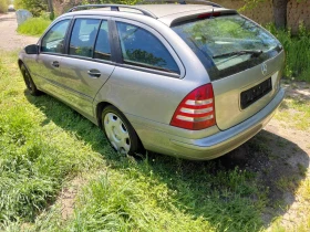Mercedes-Benz C 220, снимка 2