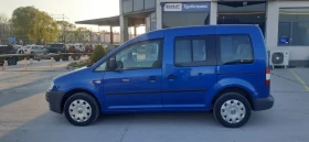 VW Caddy 1.6 i  102 k.c. 7 места , снимка 6 - Автомобили и джипове - 44913352