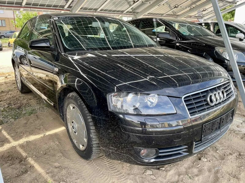 Audi A3 1.6i , снимка 3 - Автомобили и джипове - 46449436