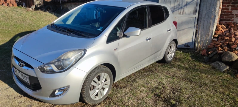 Hyundai Ix20, снимка 1 - Автомобили и джипове - 49081265