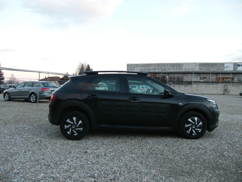 Citroen C4 Cactus 1.2i EURO 6B, снимка 3 - Автомобили и джипове - 49198775