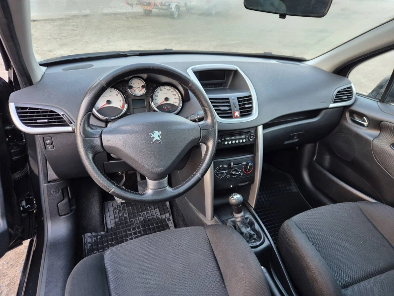 Peugeot 207 SW 1.4i 16V, снимка 14 - Автомобили и джипове - 49291409