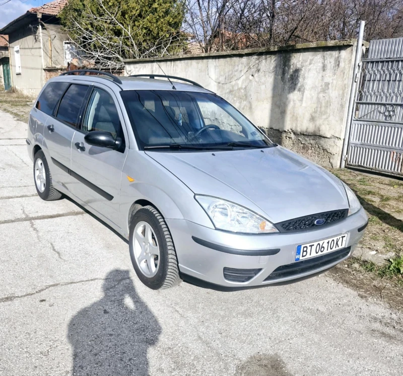 Ford Focus 1.8TDI 90+ ОБСЛУЖЕН ВСИЧКО ПЛАТЕНО , снимка 6 - Автомобили и джипове - 49350855