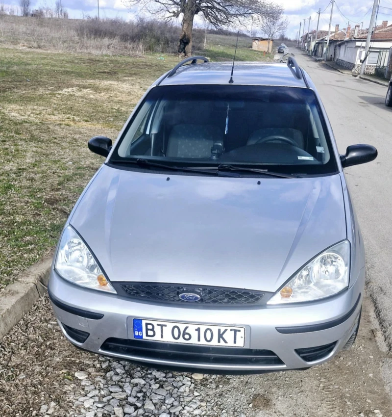 Ford Focus 1.8TDI 90+ ОБСЛУЖЕН ВСИЧКО ПЛАТЕНО , снимка 2 - Автомобили и джипове - 49350855