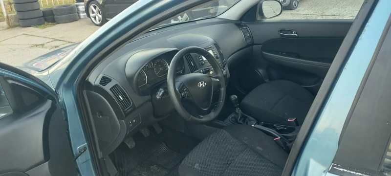 Hyundai I30 1.4I/GAZ, снимка 4 - Автомобили и джипове - 49377695