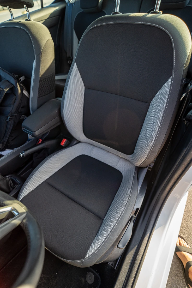 Skoda Fabia Газ, снимка 9 - Автомобили и джипове - 52394952