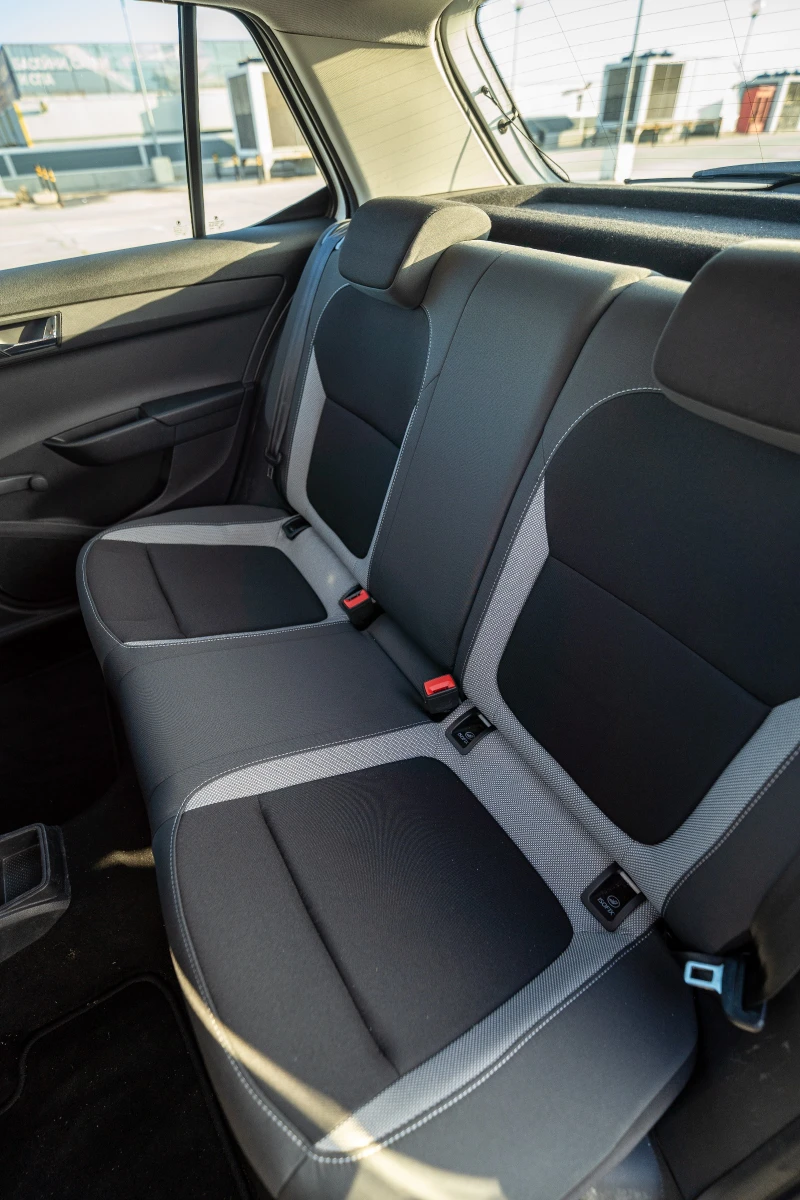 Skoda Fabia Газ, снимка 6 - Автомобили и джипове - 52394952