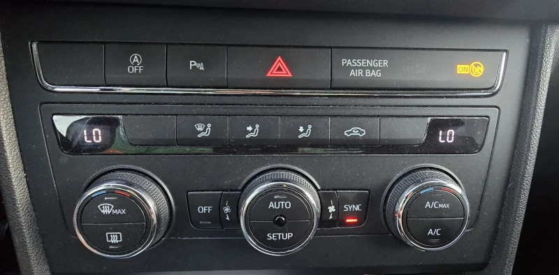 Seat Leon, снимка 6 - Автомобили и джипове - 52239493