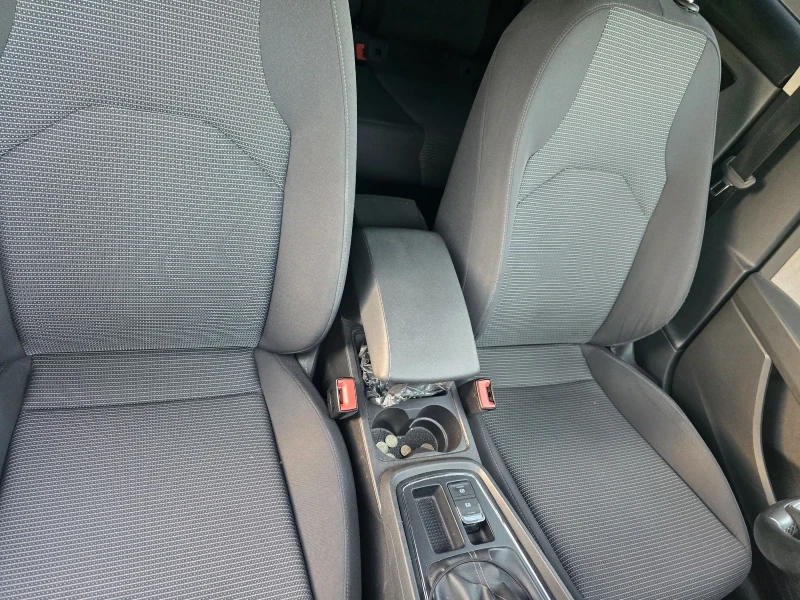 Seat Leon, снимка 3 - Автомобили и джипове - 52239493
