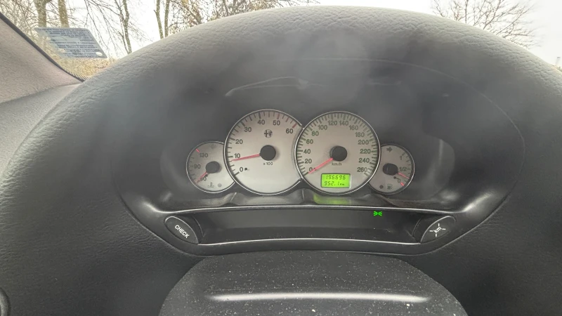 Alfa Romeo 166 2.4 JTD, снимка 10 - Автомобили и джипове - 52572106