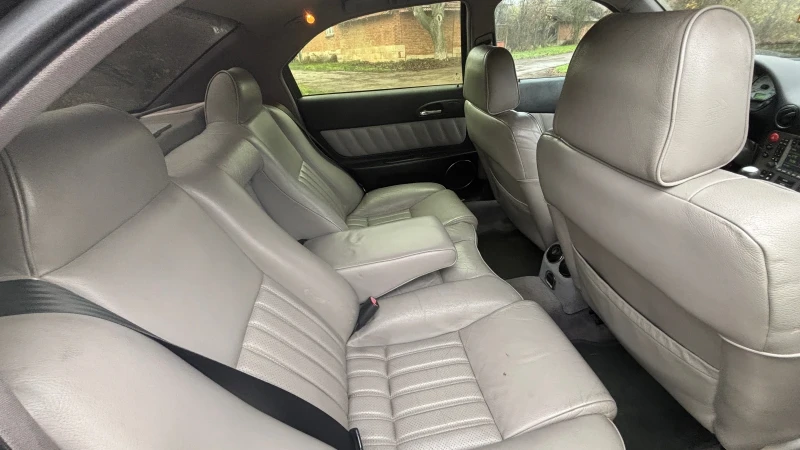 Alfa Romeo 166 2.4 JTD, снимка 8 - Автомобили и джипове - 52572106