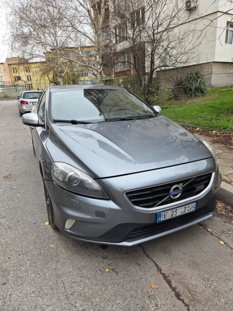 Volvo V40