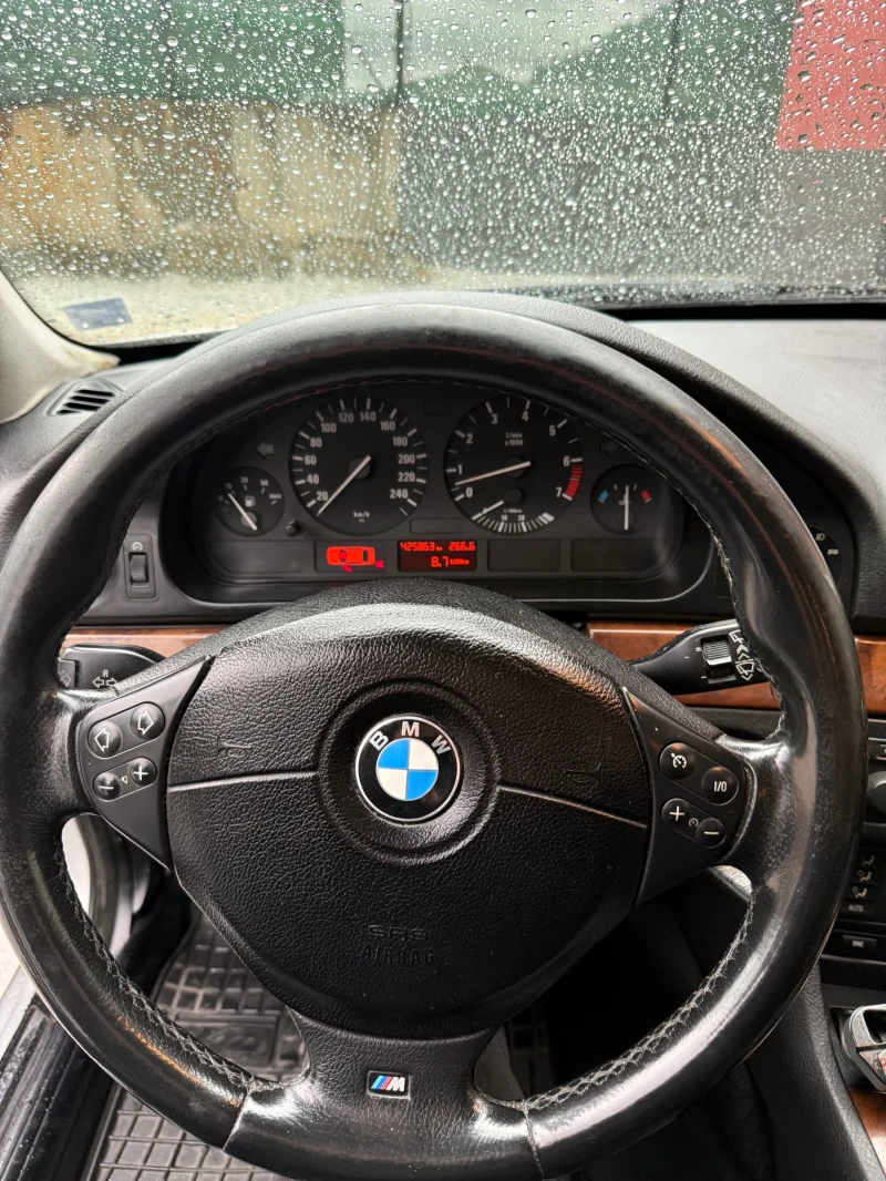 BMW 520, снимка 6 - Автомобили и джипове - 52987258