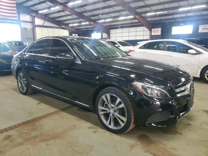Mercedes-Benz C 300 4MATIC AMG* BURMESTER* KEYLESS* PODGREV - 19600 лв. - 26832362 1