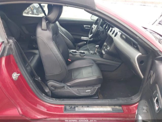 Ford Mustang ECOBOOST PREMIUM - изображение 7