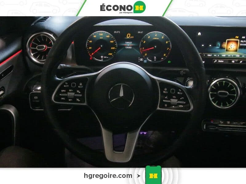 Mercedes-Benz A 220 4MATIC AMG Line* ПОДГРЕВ* КАМЕРА* KEYLESS* ПАМЕТ* , снимка 10 - Автомобили и джипове - 55684930